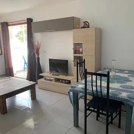 Triana 72 Apartment *
